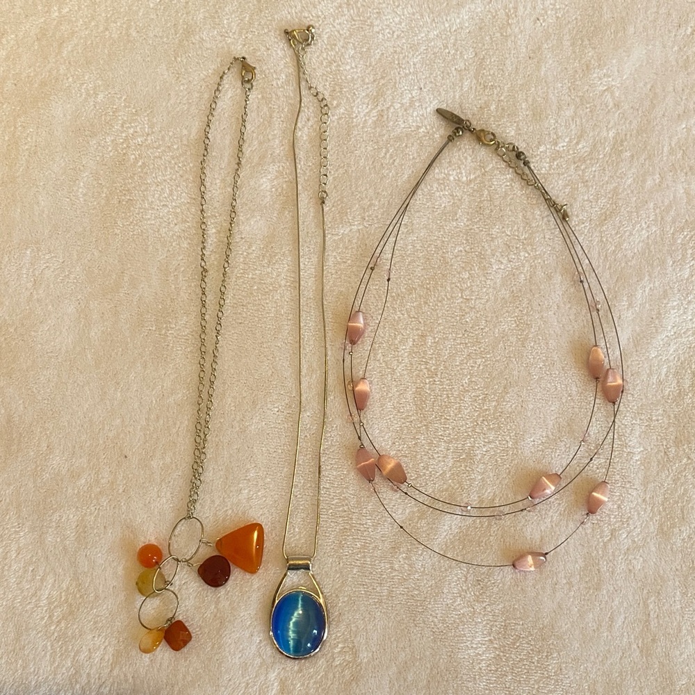 Multi-Neck Women’s Jewelry Set with Blue Pendant and Peach Beads